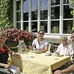 מלון Land-gut-hotel Lohmann 3*