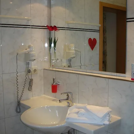 Land-gut-hotel Lohmann 3*