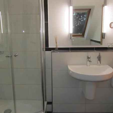 Hotel Land-gut-hotel Lohmann 3*