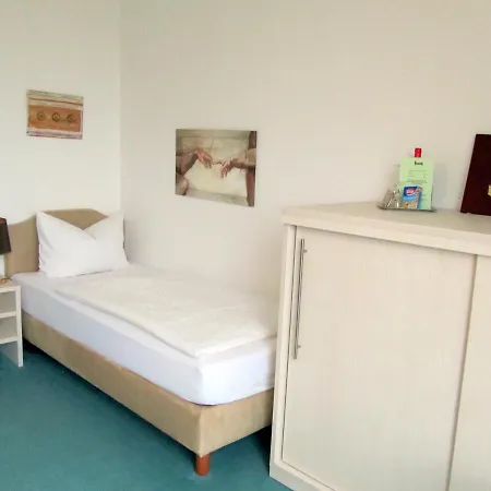 Szálloda Land-gut-hotel Lohmann 3*