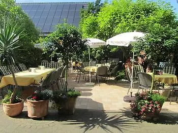 Land-gut-hotel Lohmann Hotel 3*