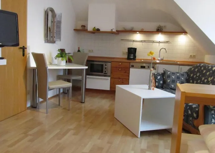 Land-gut-hotel Lohmann 3*